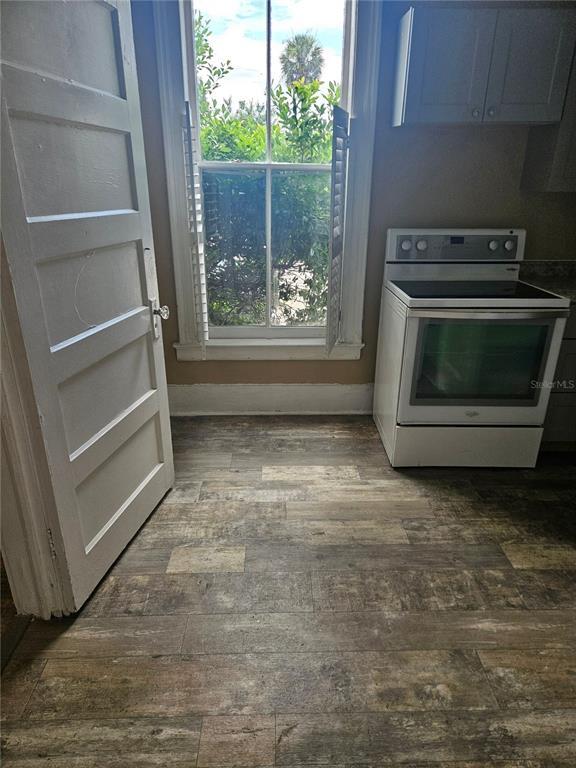 Photo - 725 N Westmoreland Dr Unit 1