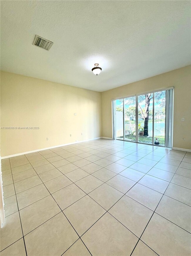 Photo - 12463 SW 44th Ct