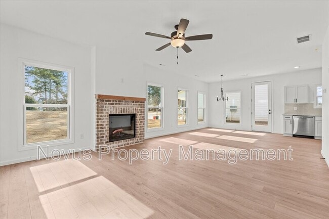 Photo - 107 Burns Rd