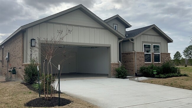 Photo - 21835 Redwood Blf Trl