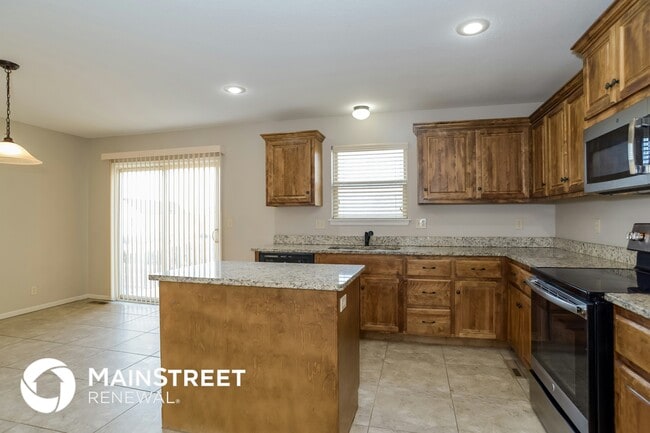 Photo - 568 S Walnut St