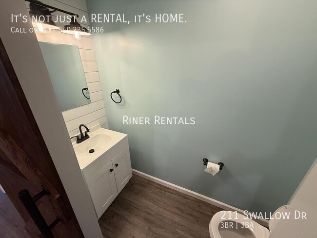 Photo - 211 Swallow Dr