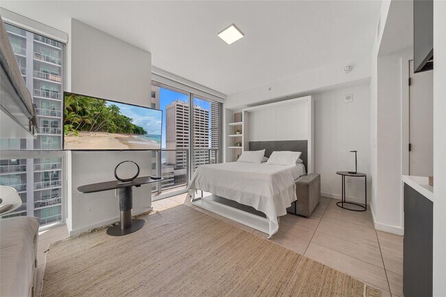 Photo - 227 NE 2nd St Unit 1911