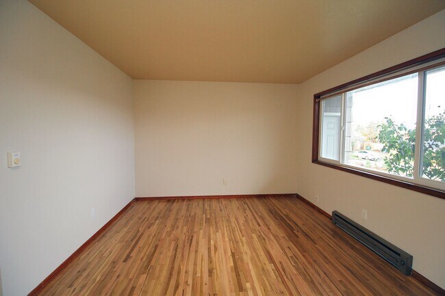 Photo - 1630-1632-1632 NE 81st Ave Unit 1630