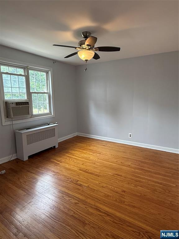 Building Photo - 63 W Hudson Ave Unit A24