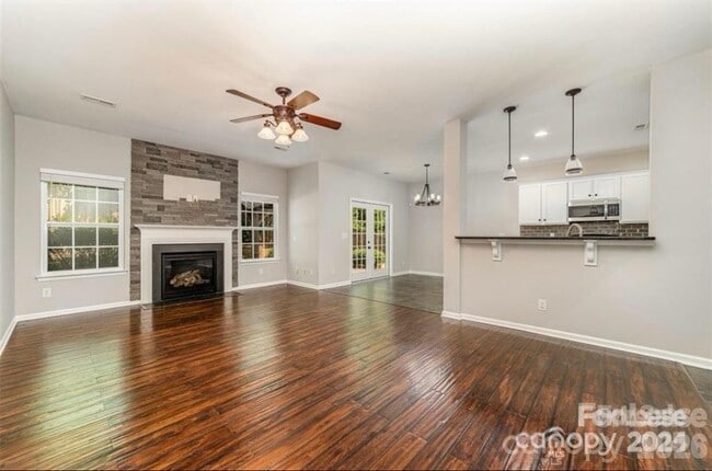 Photo - 117 Washburn Range Dr