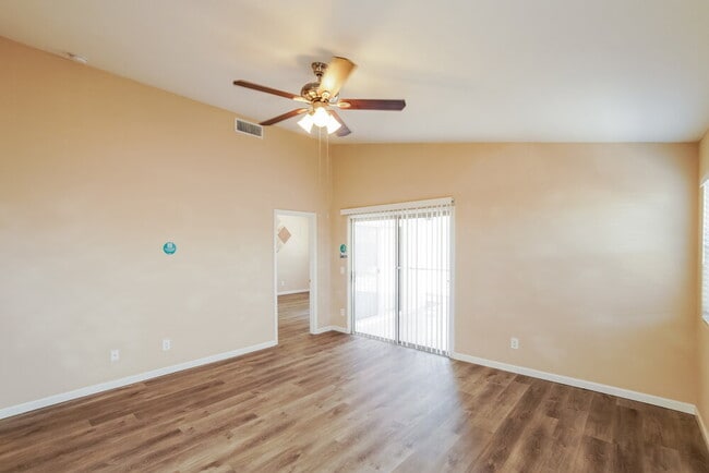 Photo - 25670 W St Kateri Ct