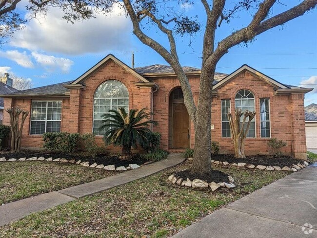 Building Photo - 1822 American Elm Ct Rental