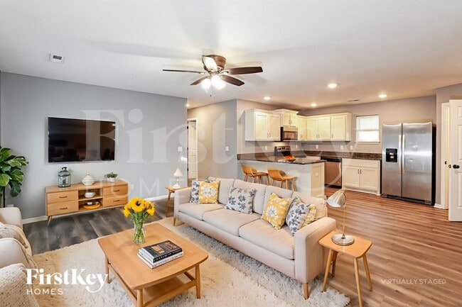 Photo - 5110 N Bellaire Ave