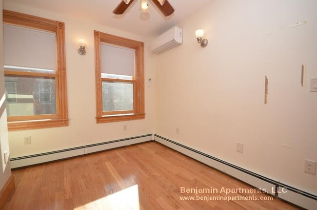 Photo - 5 Phillips St Unit 3