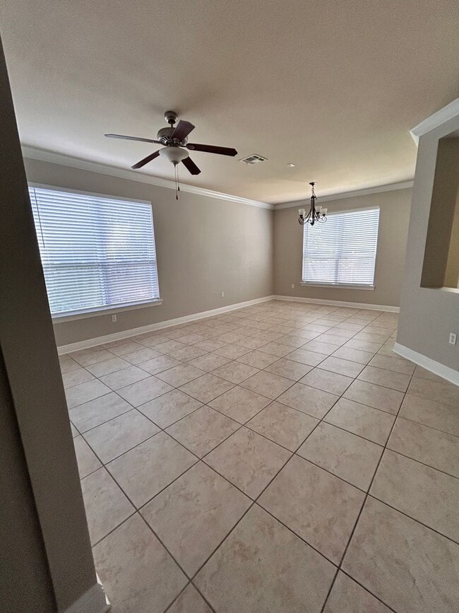 Photo - 5206 Lone Pine Ln