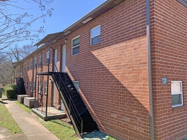 Photo - 159 Whitefoord