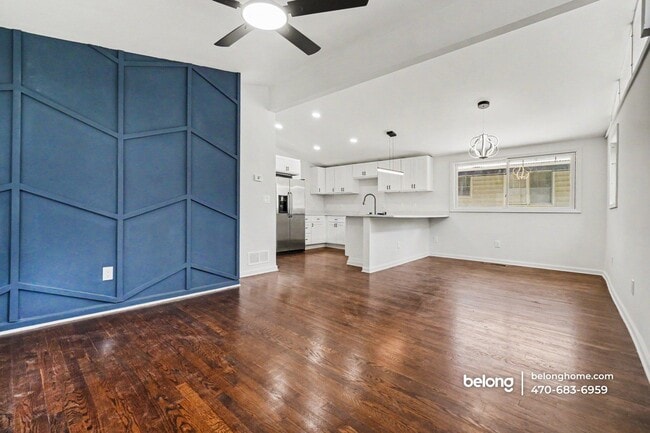 Photo - 1735 Alvarado Terrace SW