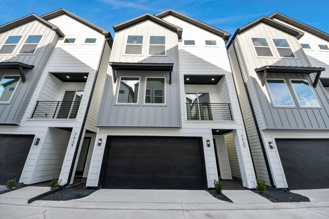 Building Photo - 7737 Hammerly Blvd