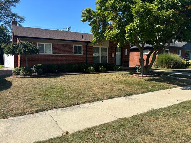 Photo - 29195 Spoon Ave