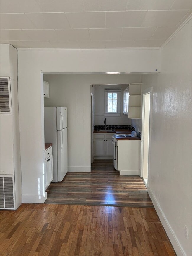 Photo - AN Ridenbaugh Unit Anne & Nate 1801 N 11th