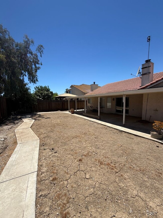 Photo - 3 bed/2 bath in Los Banos