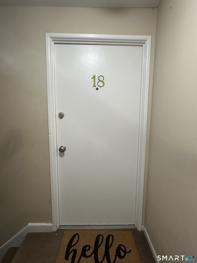 Photo - 18 Canterbury Arms Unit 18