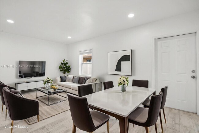 Photo - 1041 NE 9th Ave Apartment Unit B
