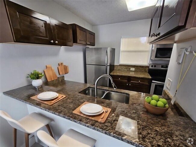 Building Photo - 3220 NW 103rd Ter Rental