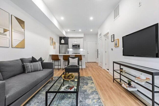 Building Photo - 2310 4th St NE Unit 2