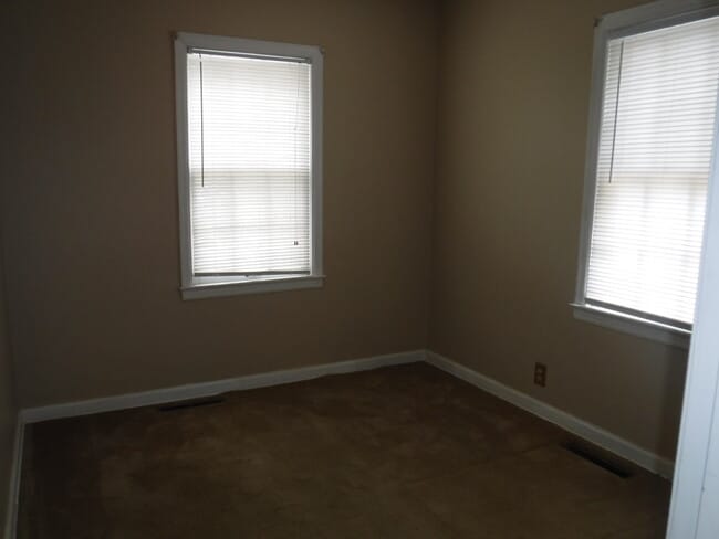 Photo - 2932 Penn St