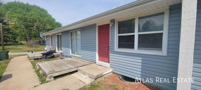 Building Photo - 7103 Fulton Rd Unit 5 Rental