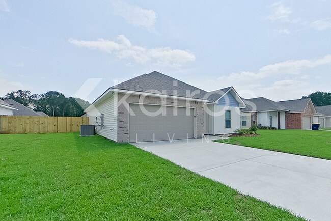 104 Rainfall Ln