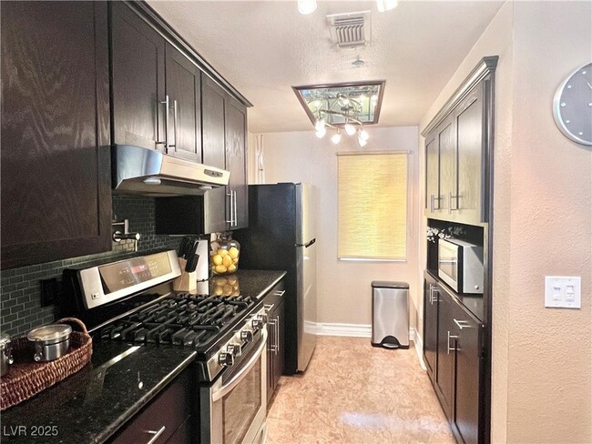 Photo - 230 E Flamingo Rd Unidad 215