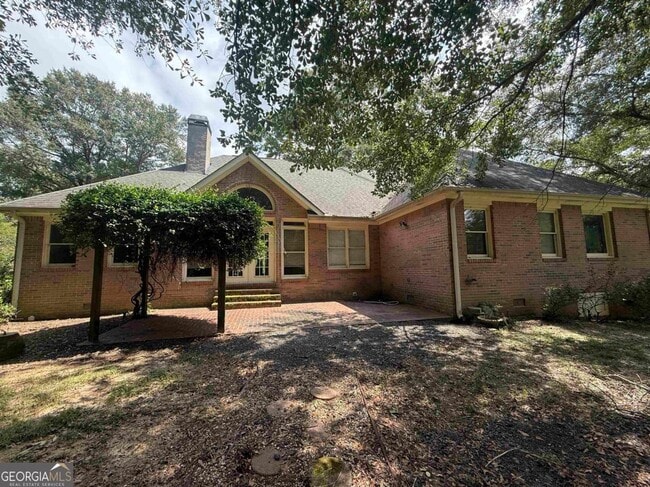 Photo - 307 Centennial Rd