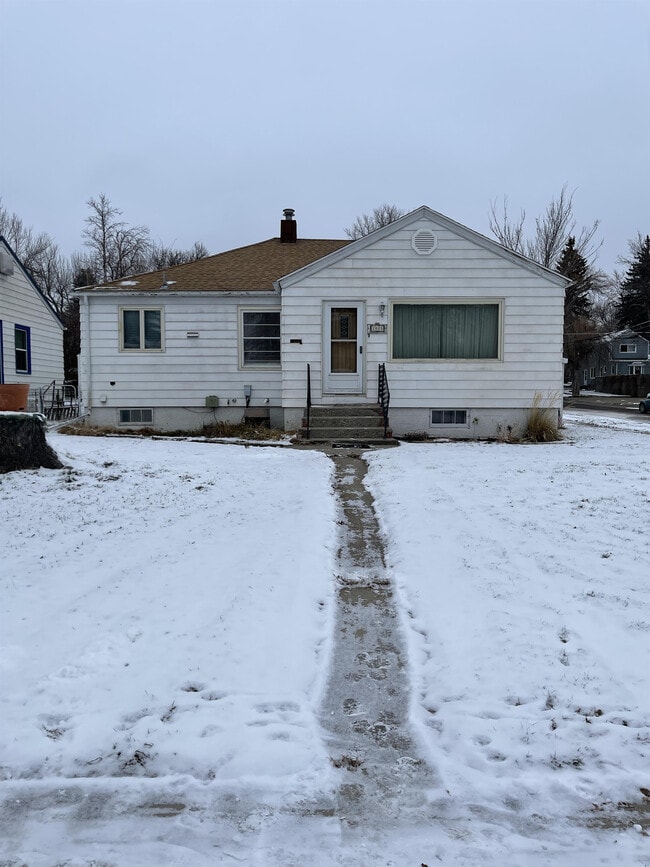 Building Photo - 2025 2nd Ave N