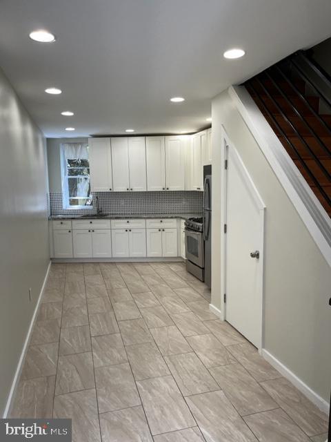 Building Photo - 3723 Pulaski Ave Rental