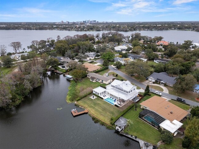 Photo - 2024 Lake Dr
