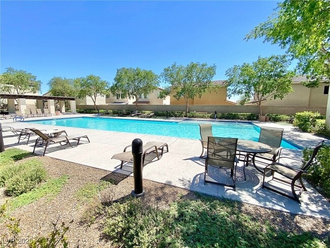 Photo - 9088 Mount Wilson St