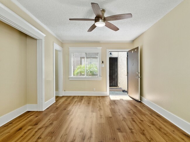 Photo - 1460 Gaviota Ave Unidad 07