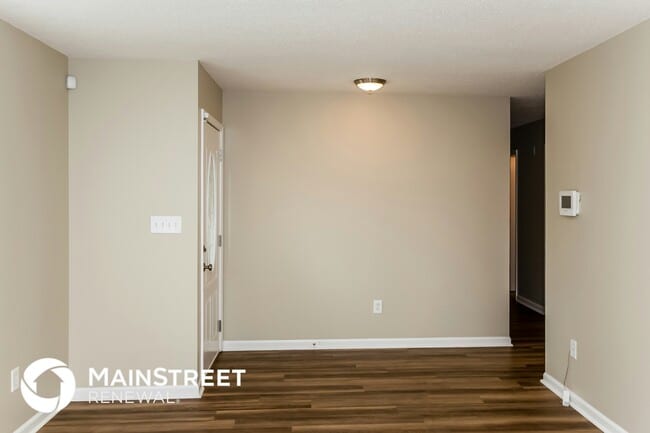 Photo - 720 Twin Ridge Dr