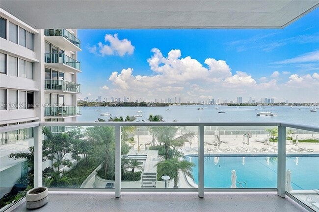 Photo - 1000 West Ave Unidad 319