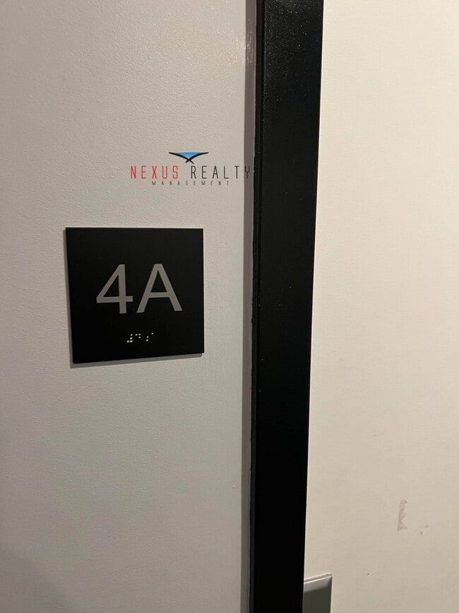 Photo - 45-11 Broadway