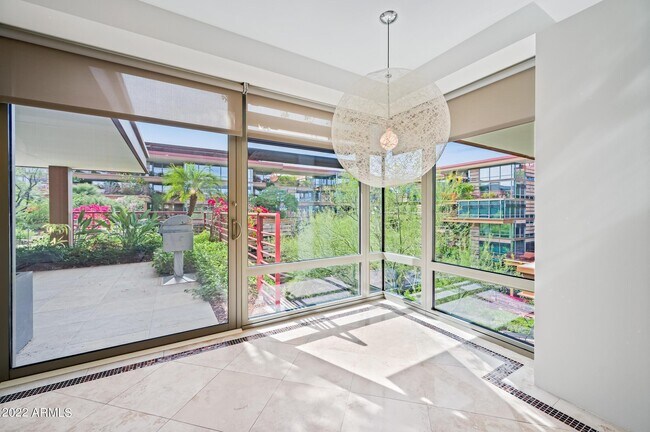 Building Photo - 7167 E Rancho Vista Dr Unit 5004