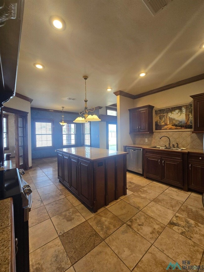 Photo - 108 Savannah Ct