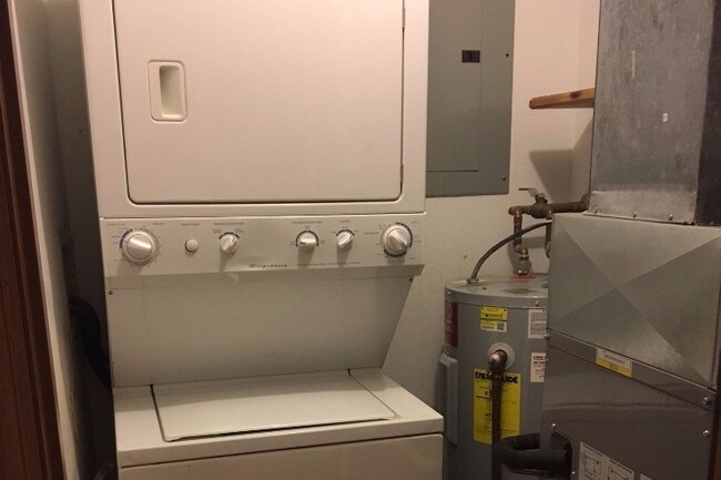 Laundry - 111 W Main St Unit C