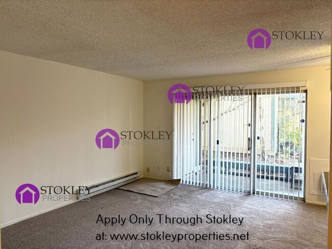 Photo - 1036 Oak Grove Rd