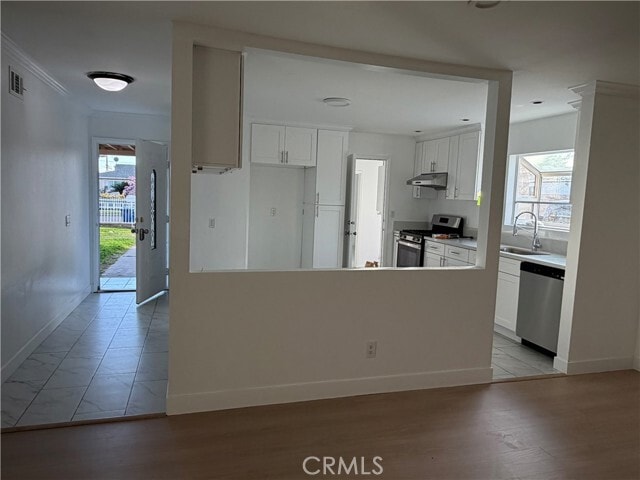 Photo - 8961 Emerald Ave