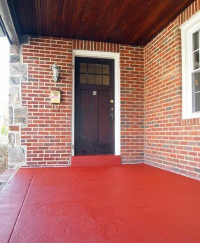 Photo - 10 Nunnery Ln (Catonsville, MD)