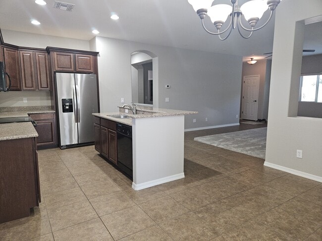 Photo - 1541 W Crape Rd
