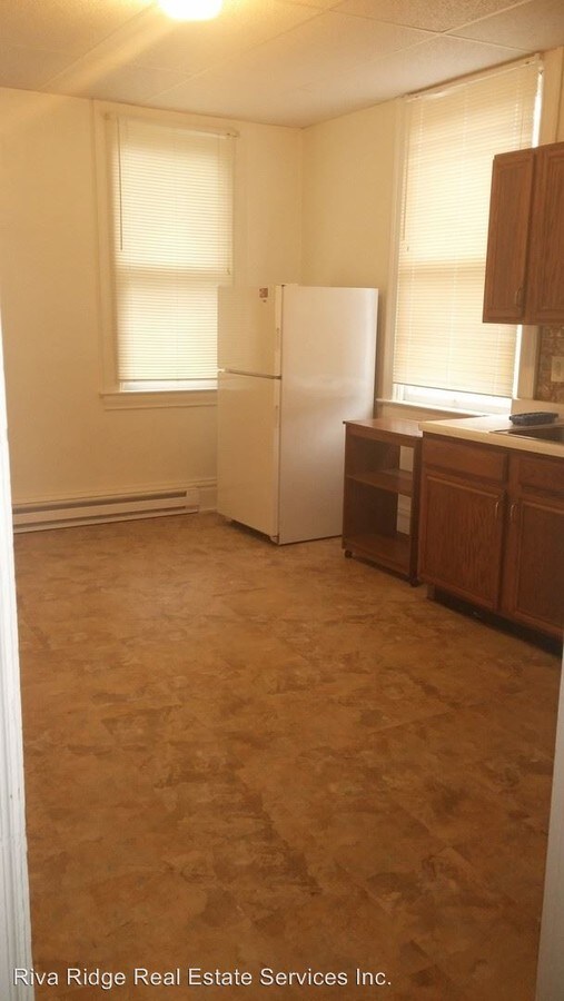 Photo - 1425 Methyl St Unit Apt # 2