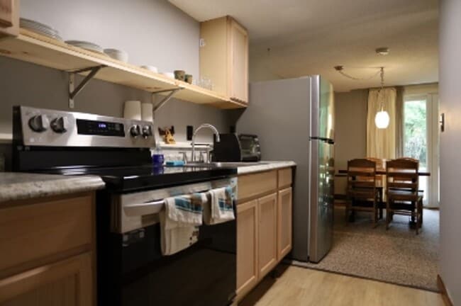 Photo - 52 Orris Rd Unit 52 Lower