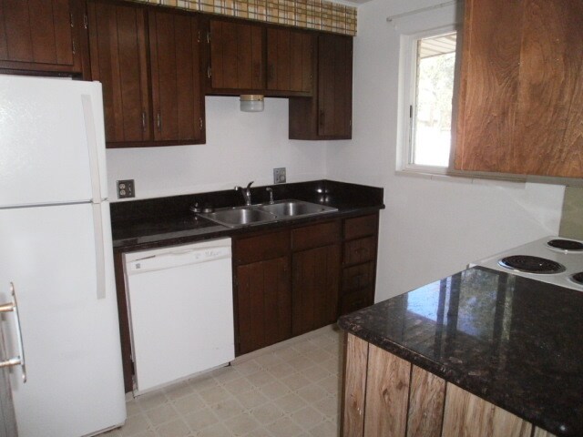 Photo - 9852 W 22nd Pl Unidad 9856