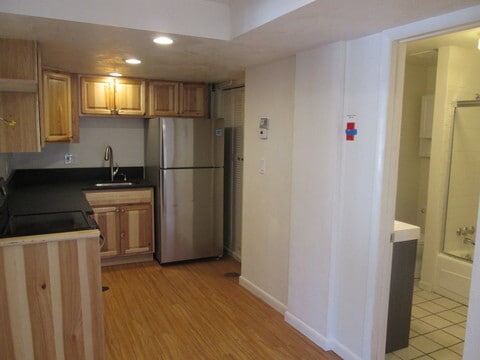 Building Photo - 503 Harvard Ln Unit 4N