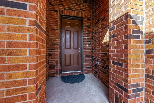 Photo - 1113 Arbor Acres Loop